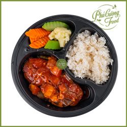 Cơm thịt lợn kho tàu